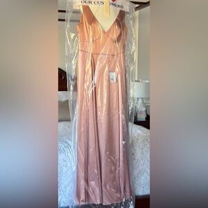 David’s Bridal Galina Signature Charmeuse V-neck Bridesmaid Dress with Slit